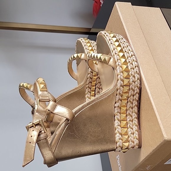 Christian Louboutin Gold Metallic Leather Cataclou Studded Wedges size 40 - Picture 2 of 7